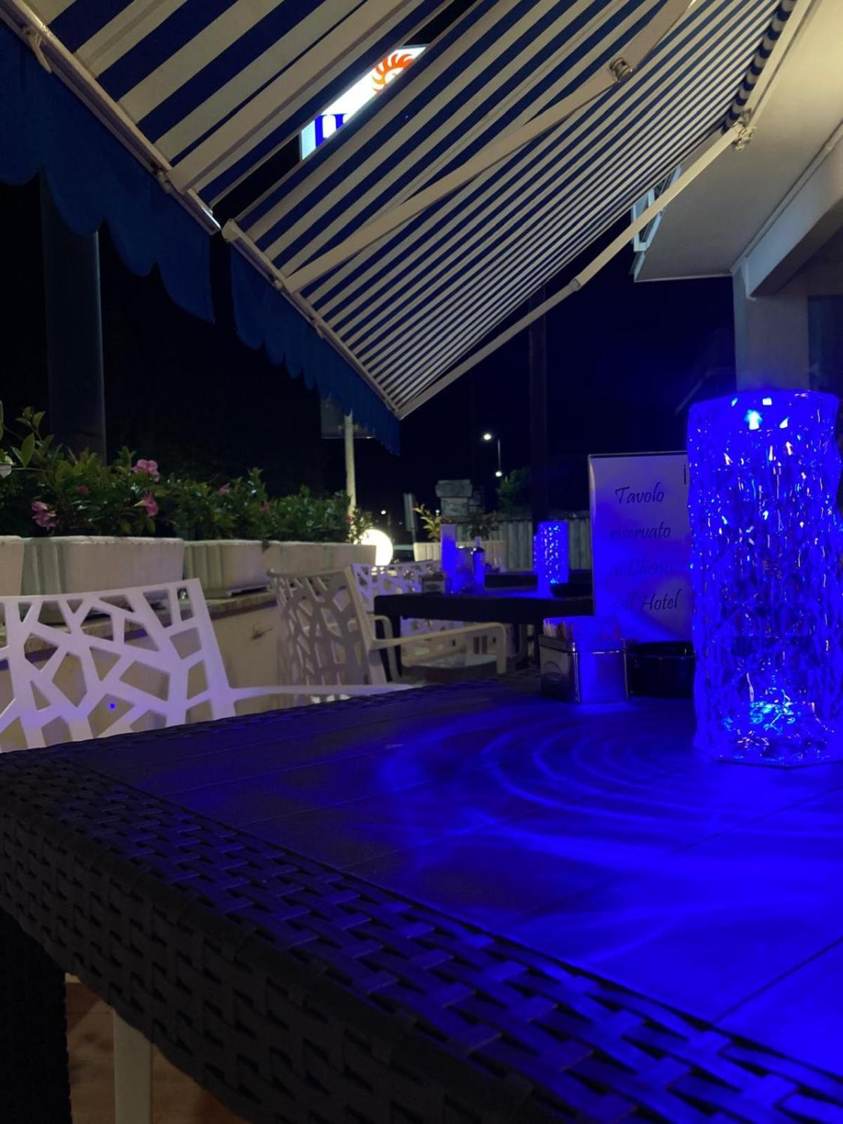 Hotel Promenade Porto Sant'Elpidio Ngoại thất bức ảnh