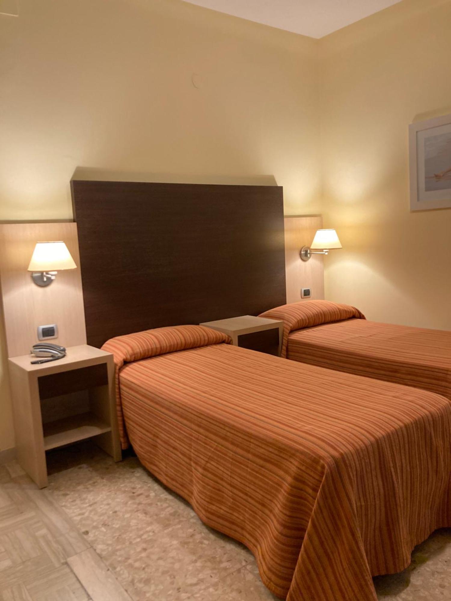 Hotel Promenade Porto Sant'Elpidio Ngoại thất bức ảnh